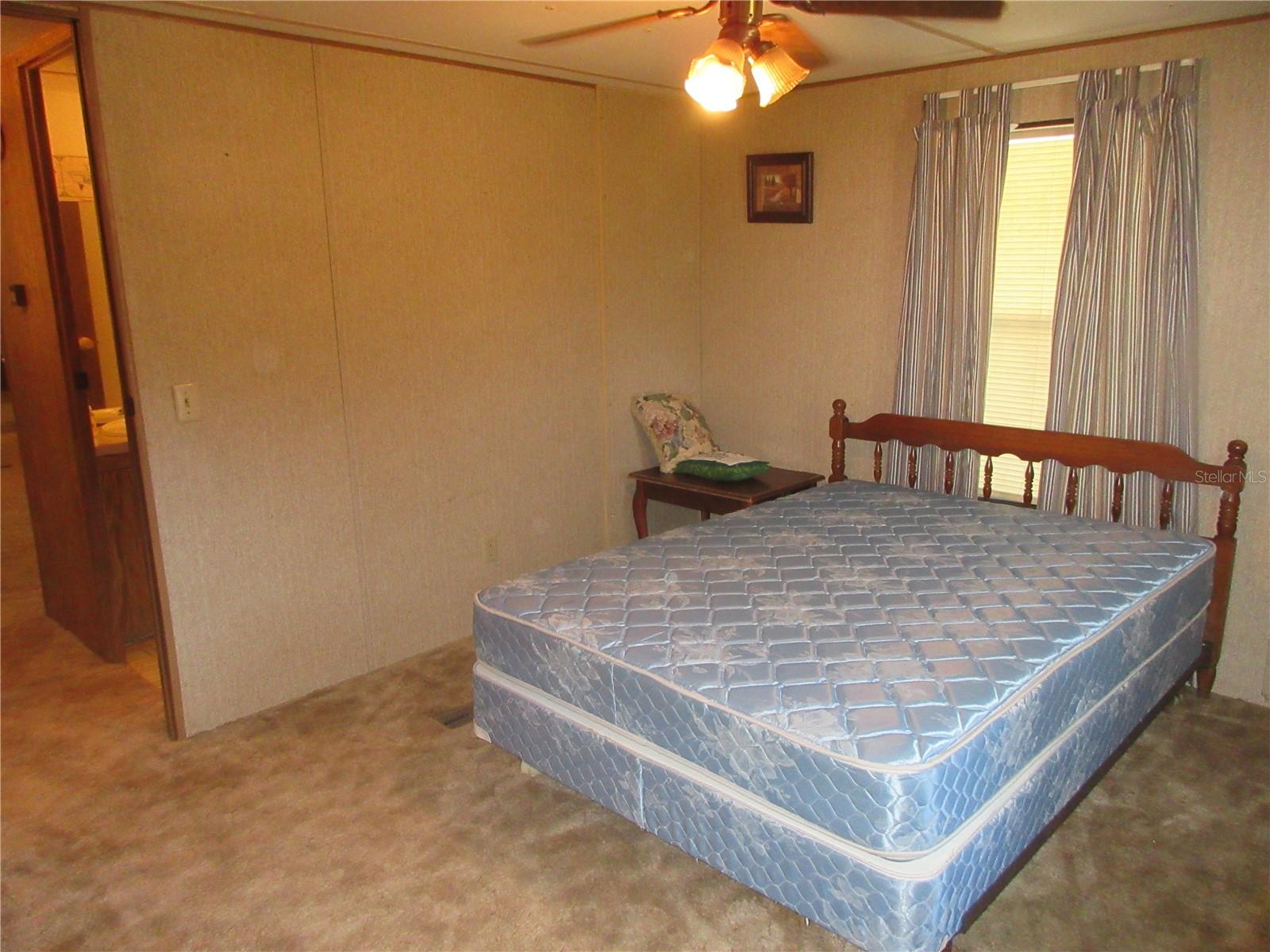 11570 NE 19TH ST, SILVER SPRINGS, FL, 34488