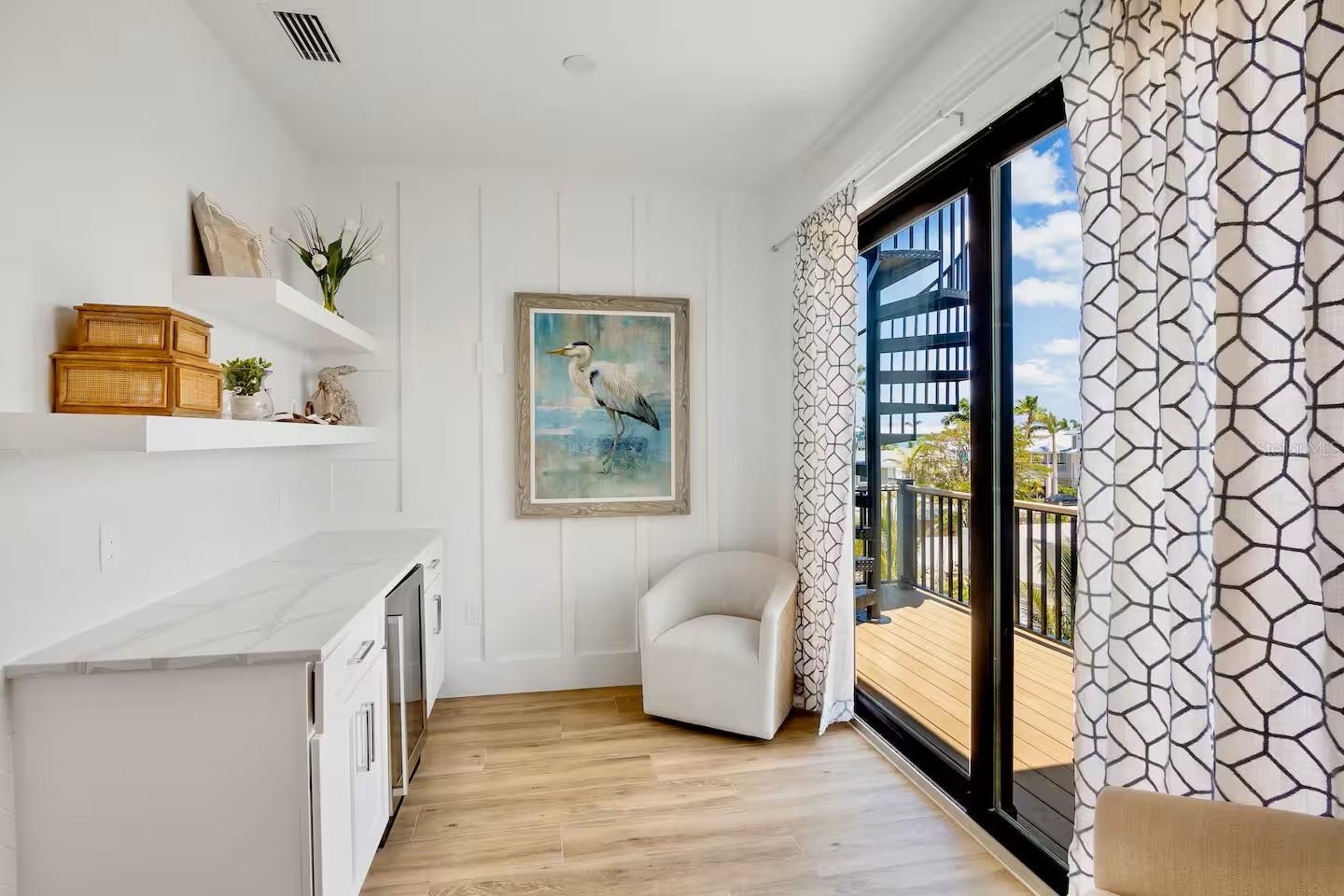 2105 AVENUE C, BRADENTON BEACH, FL, 34217