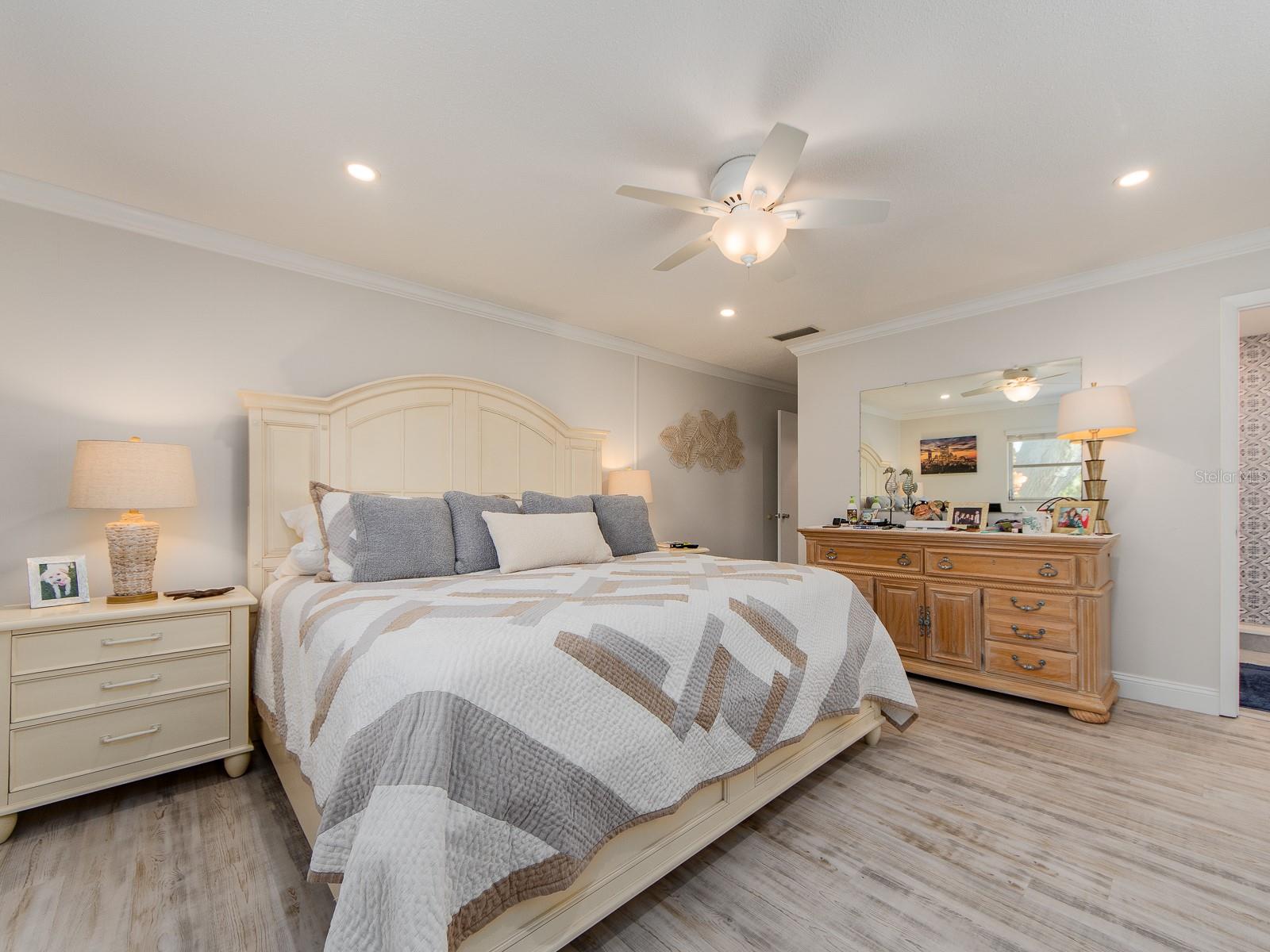 9234 141ST ST, SEMINOLE, FL, 33776