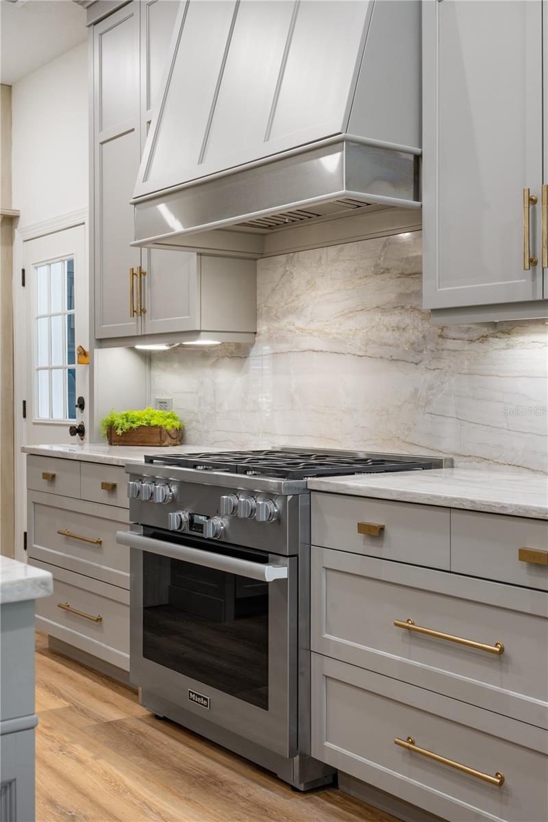 6047 BLAKEFORD DR, WINDERMERE, FL, 34786