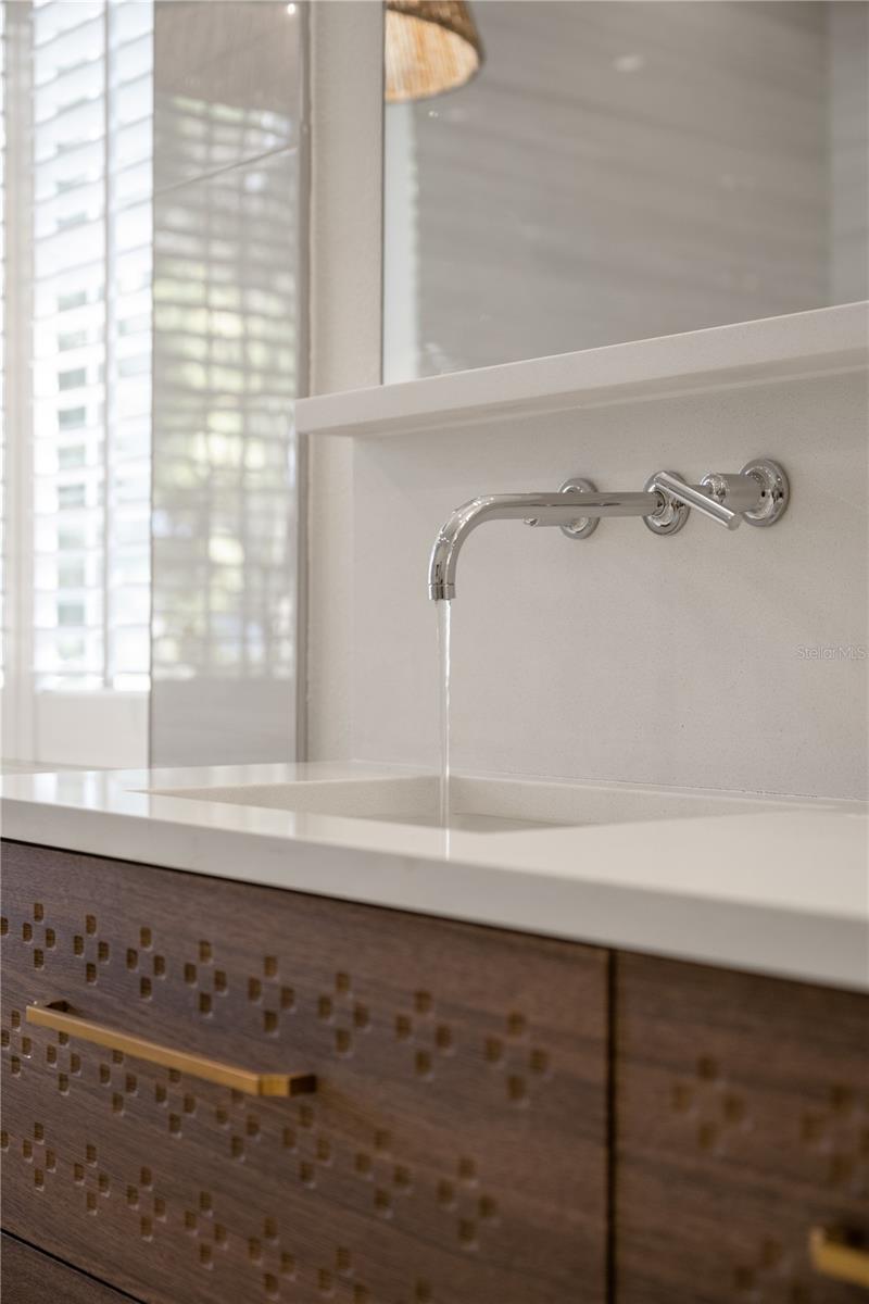 6047 BLAKEFORD DR, WINDERMERE, FL, 34786