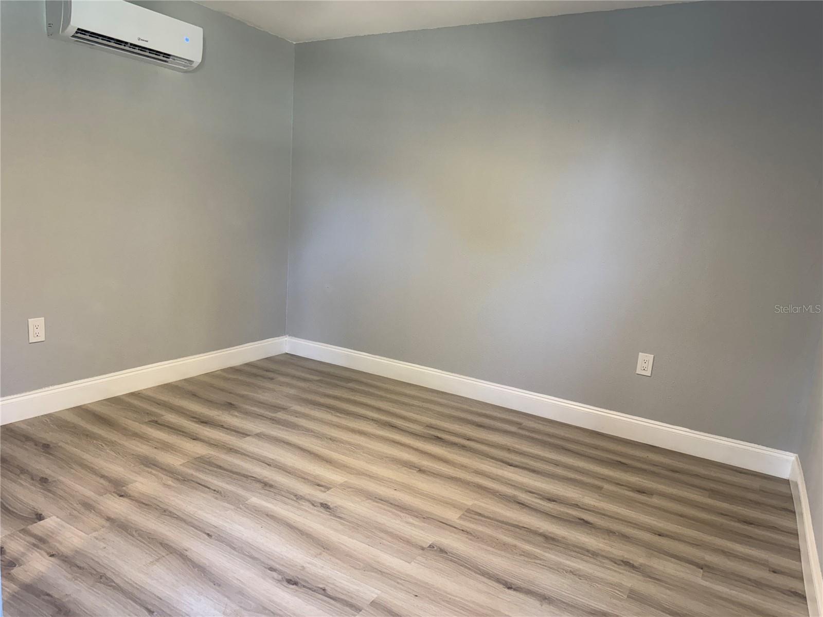 5504 60TH WAY N #B, ST PETERSBURG, FL, 33709