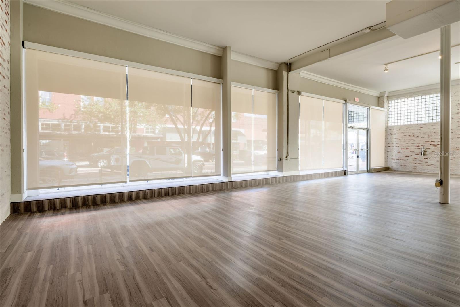 121 E 1ST ST #101, SANFORD, FL, 32771