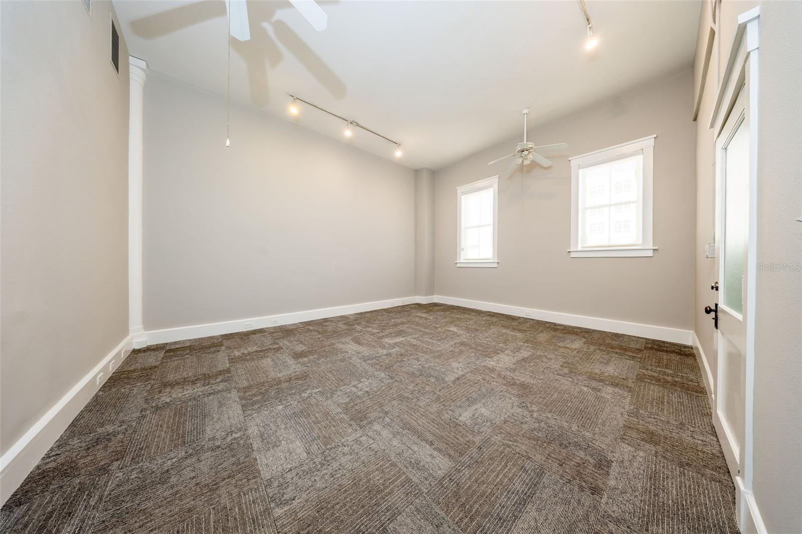 121 E 1ST ST #101, SANFORD, FL, 32771