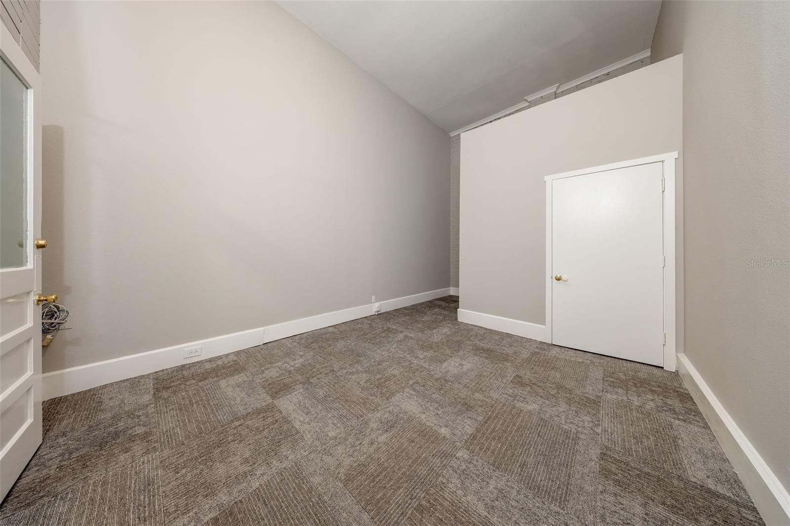 121 E 1ST ST #101, SANFORD, FL, 32771