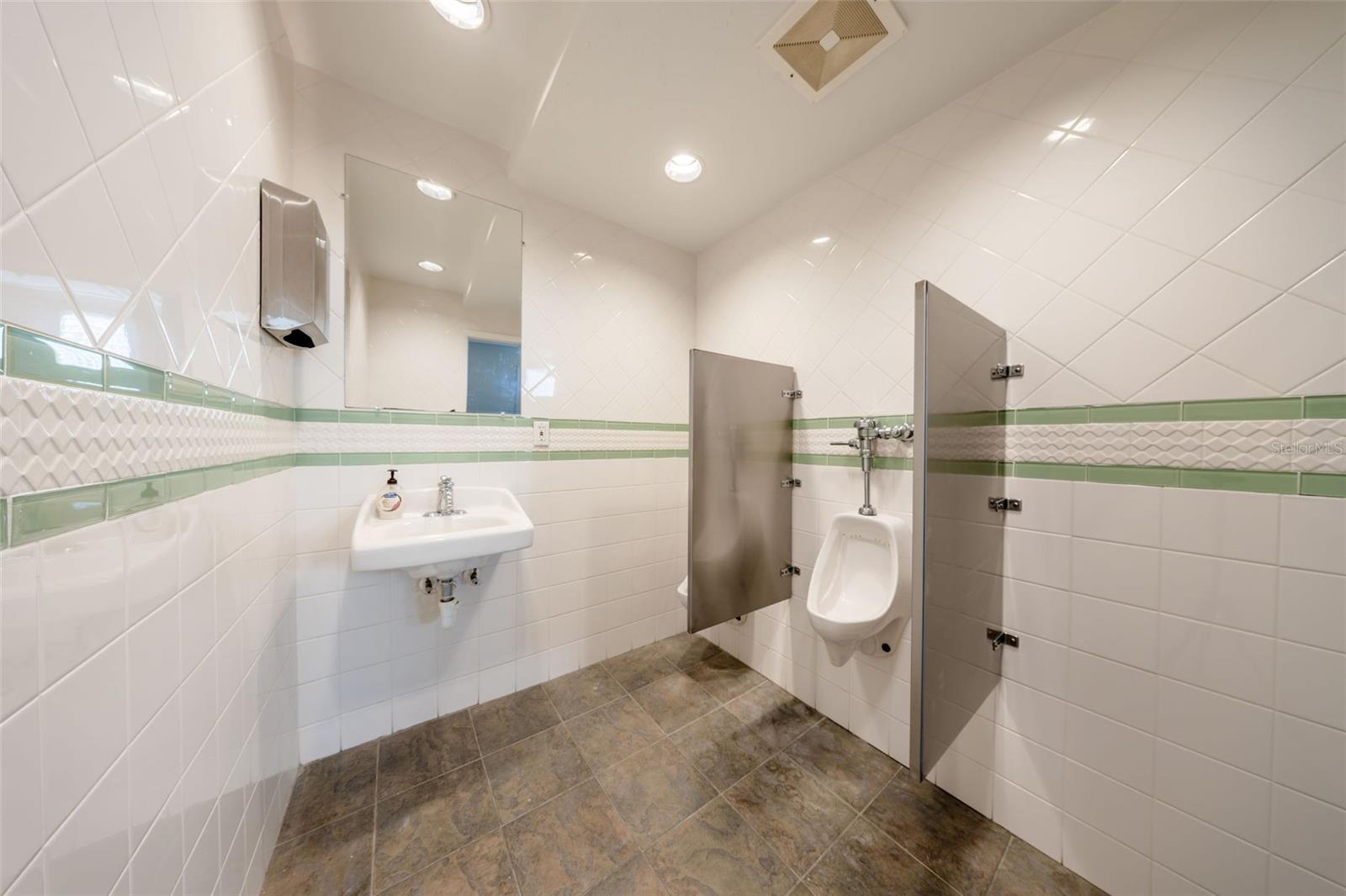 121 E 1ST ST #101, SANFORD, FL, 32771