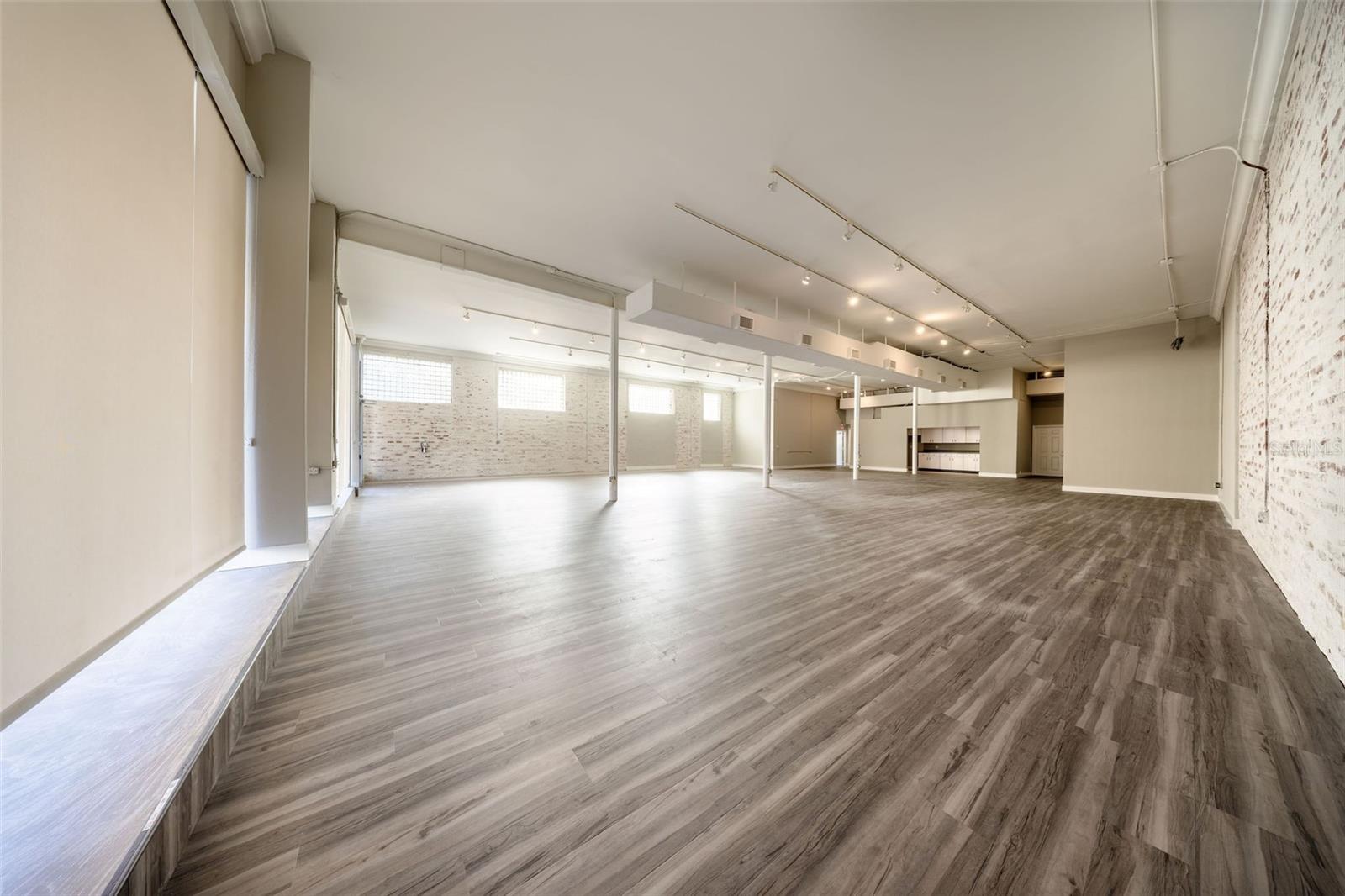 121 E 1ST ST #101, SANFORD, FL, 32771