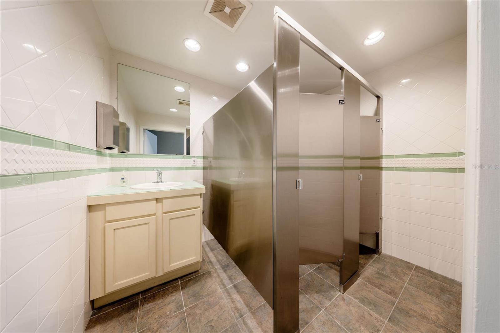 121 E 1ST ST #101, SANFORD, FL, 32771