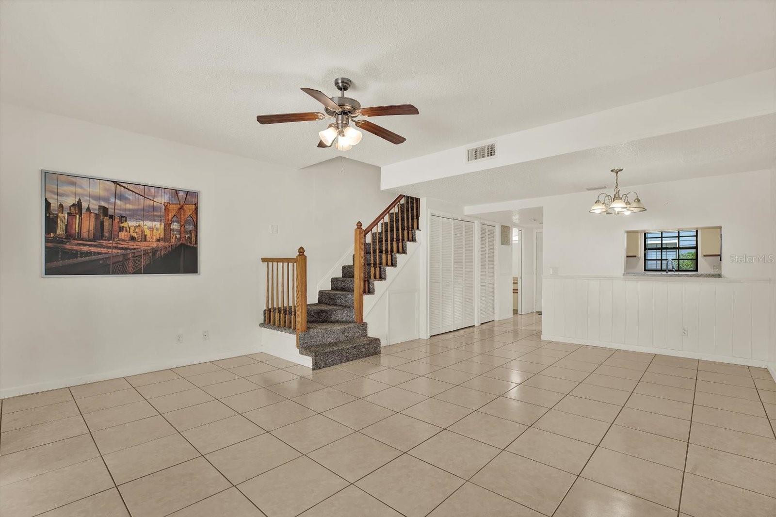 1910 W SLIGH AVE #D104, TAMPA, FL, 33604