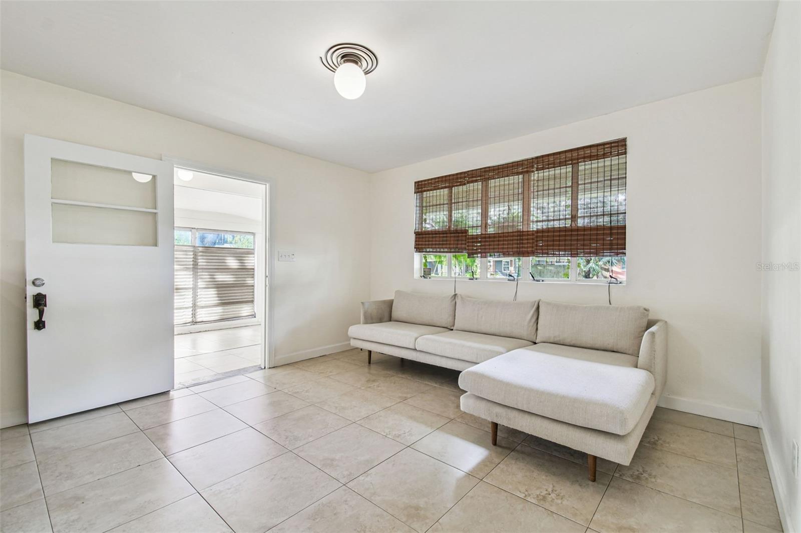 1001 E FERN ST, TAMPA, FL, 33604