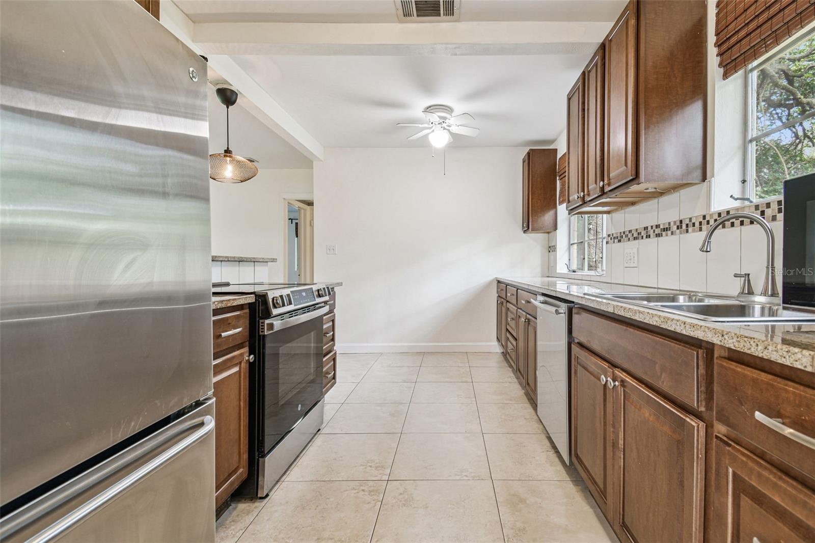 1001 E FERN ST, TAMPA, FL, 33604