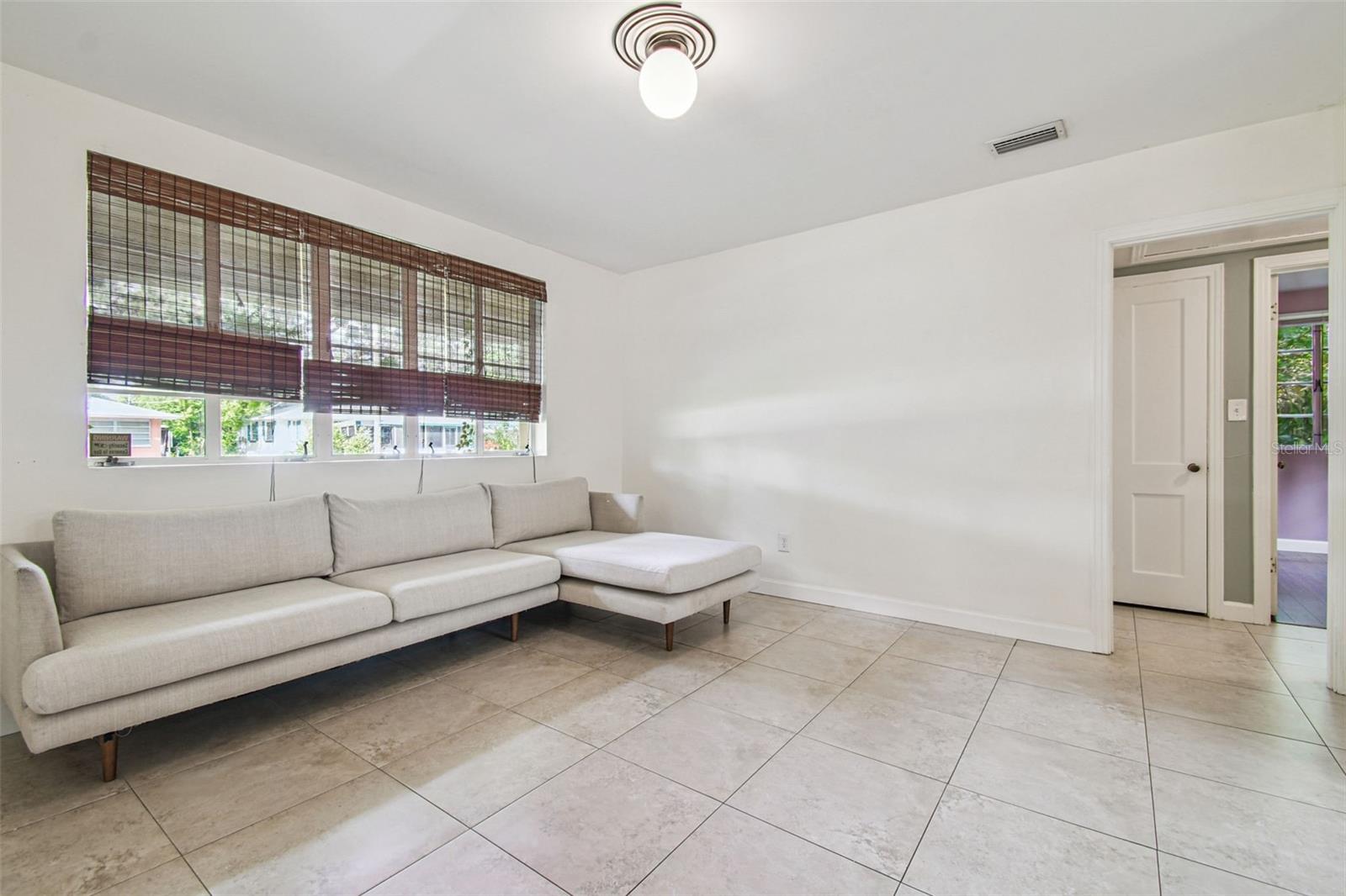 1001 E FERN ST, TAMPA, FL, 33604