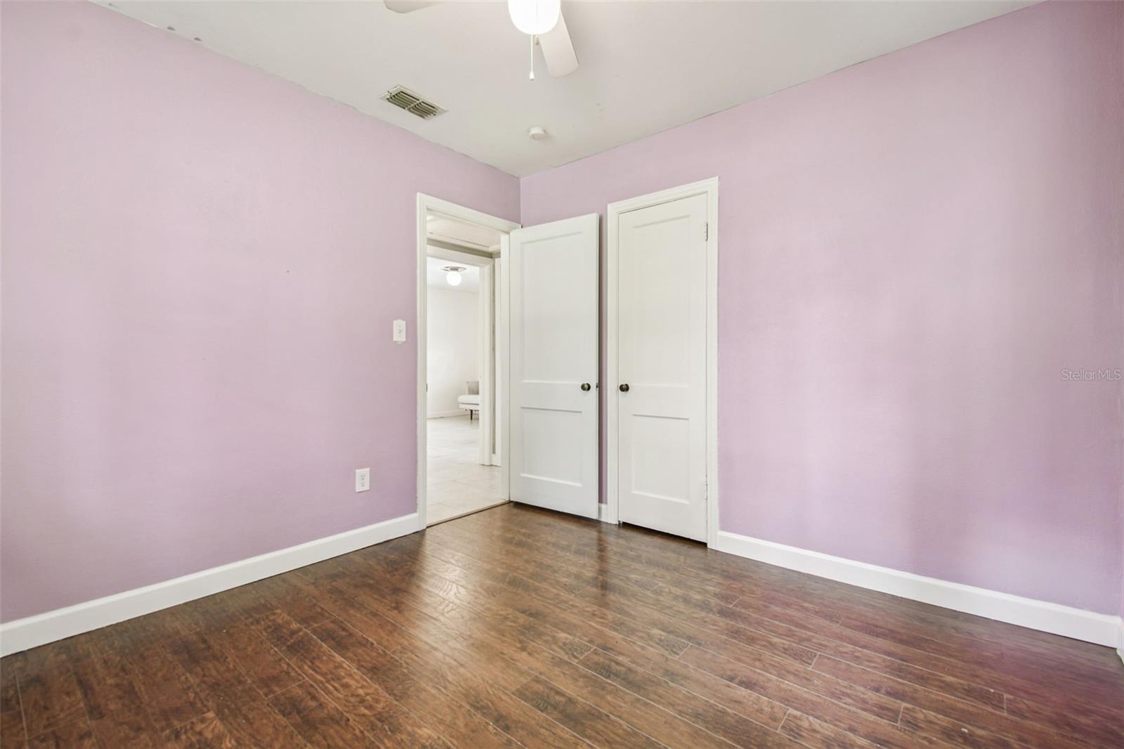 1001 E FERN ST, TAMPA, FL, 33604