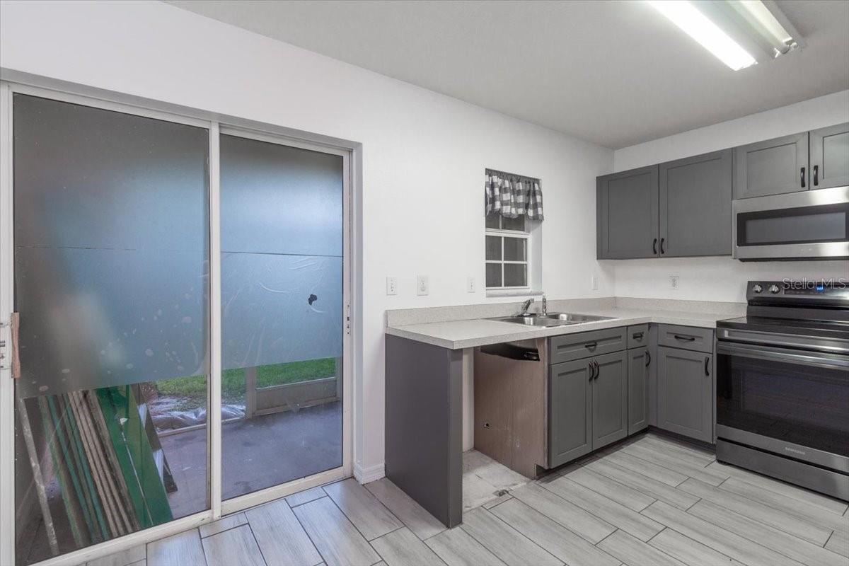 12946 TRADE PORT PL, RIVERVIEW, FL, 33579