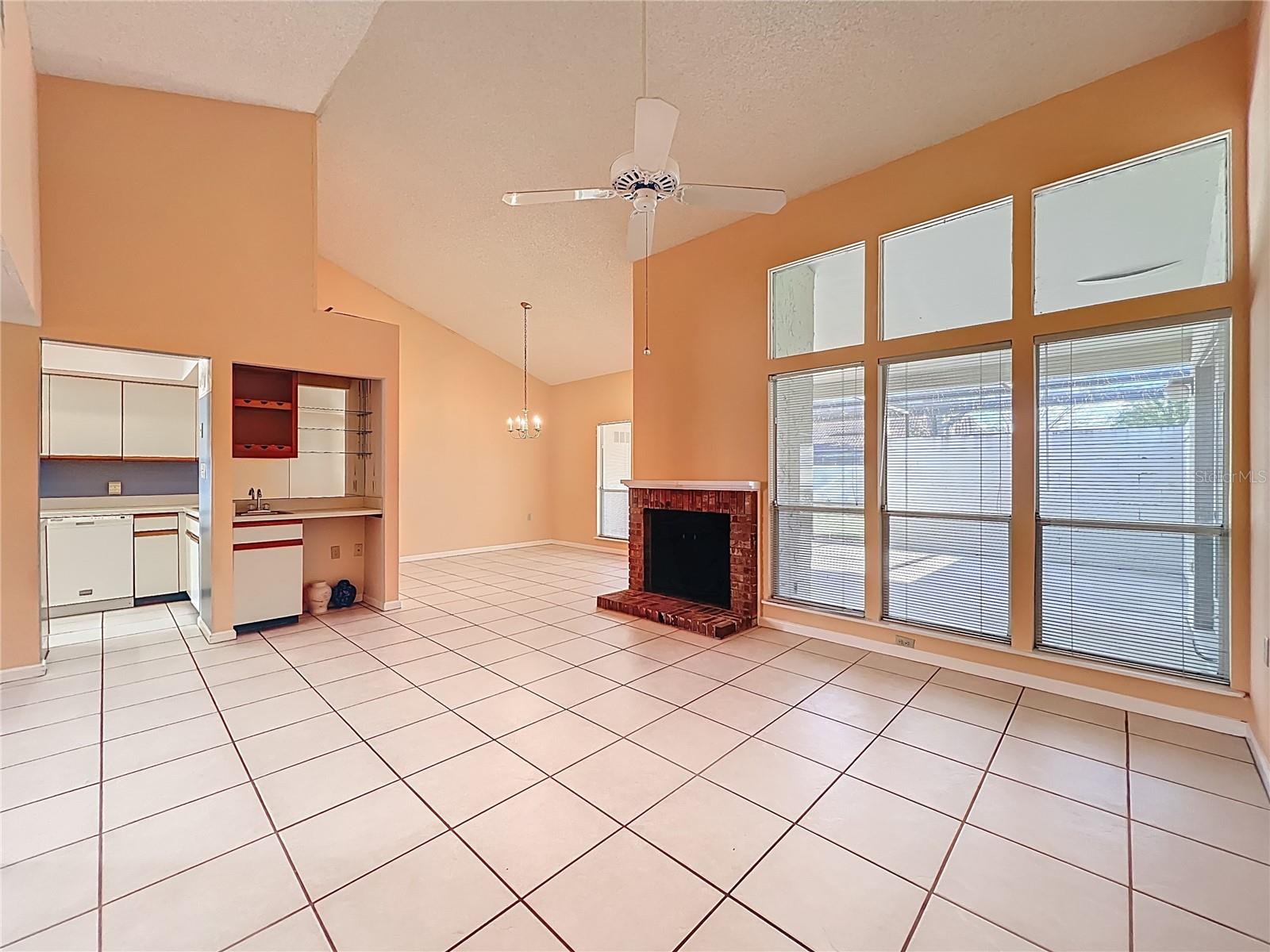 230 W SABAL PALM PL, LONGWOOD, FL, 32779