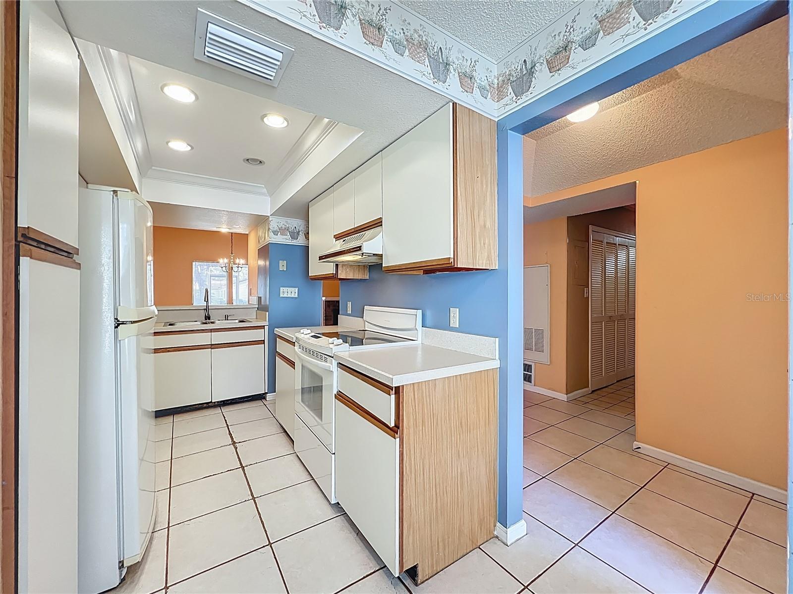 230 W SABAL PALM PL, LONGWOOD, FL, 32779