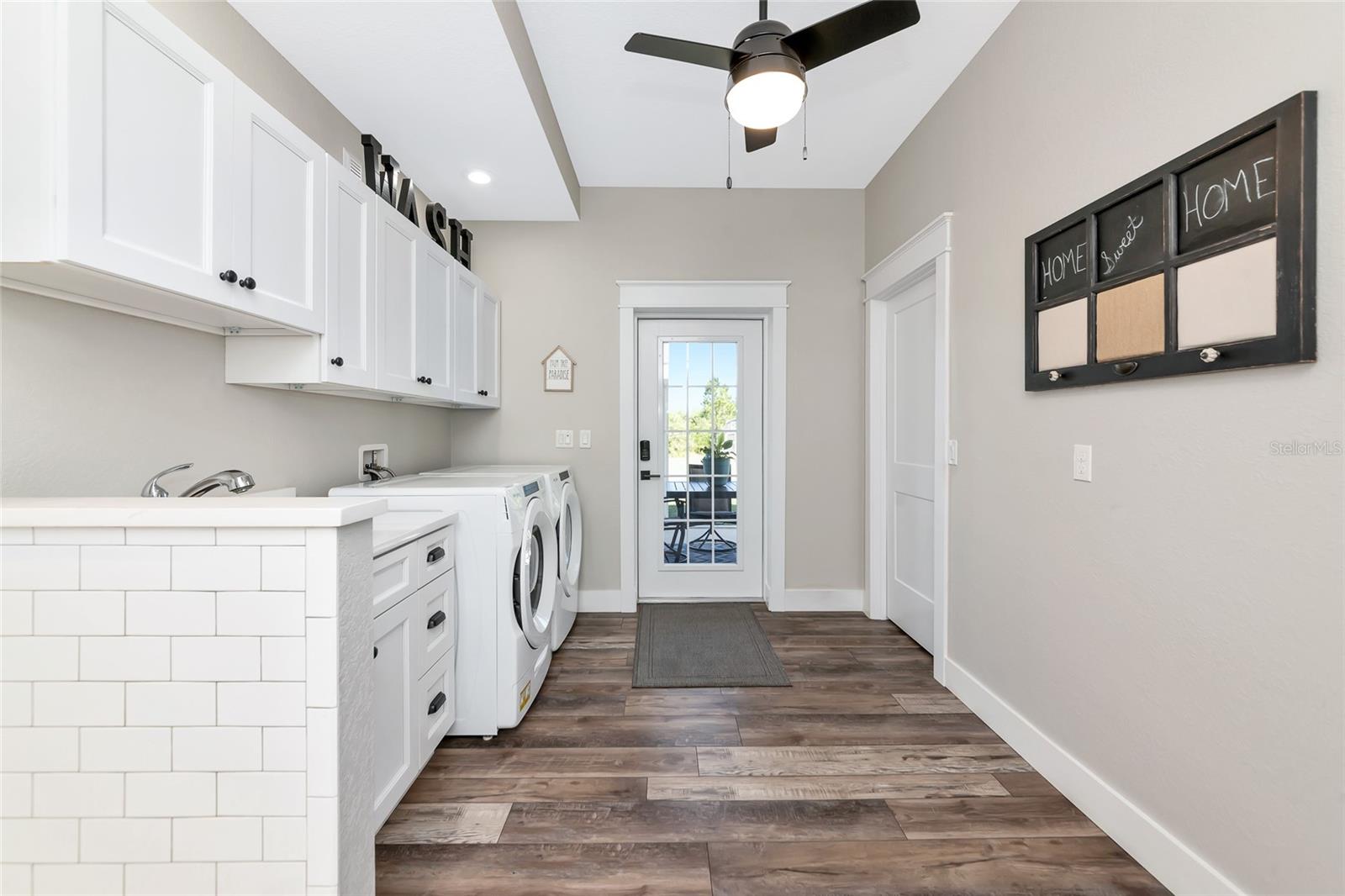 6921 245TH ST E, MYAKKA CITY, FL, 34251