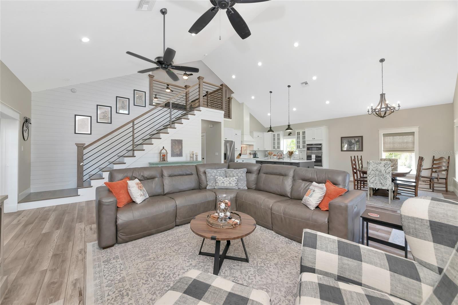 6921 245TH ST E, MYAKKA CITY, FL, 34251