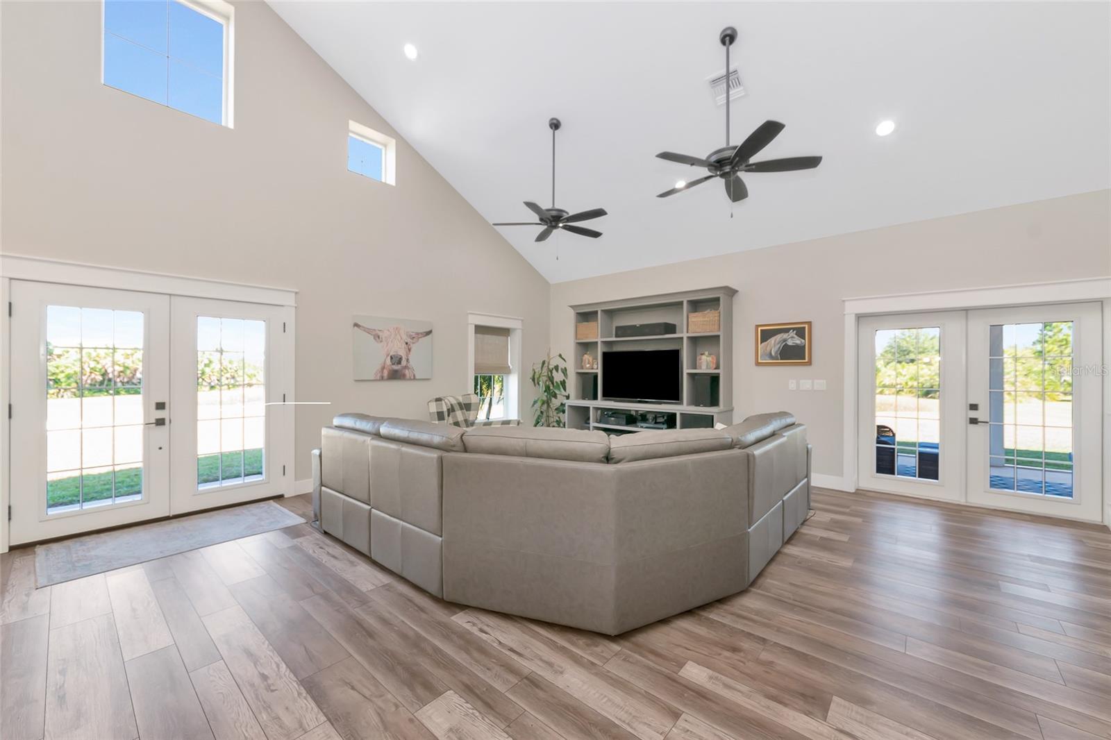 6921 245TH ST E, MYAKKA CITY, FL, 34251