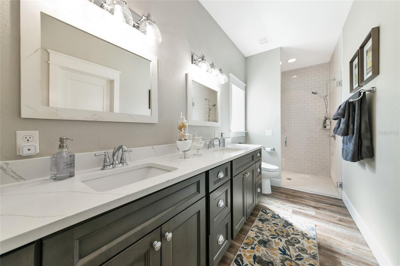 6921 245TH ST E, MYAKKA CITY, FL, 34251