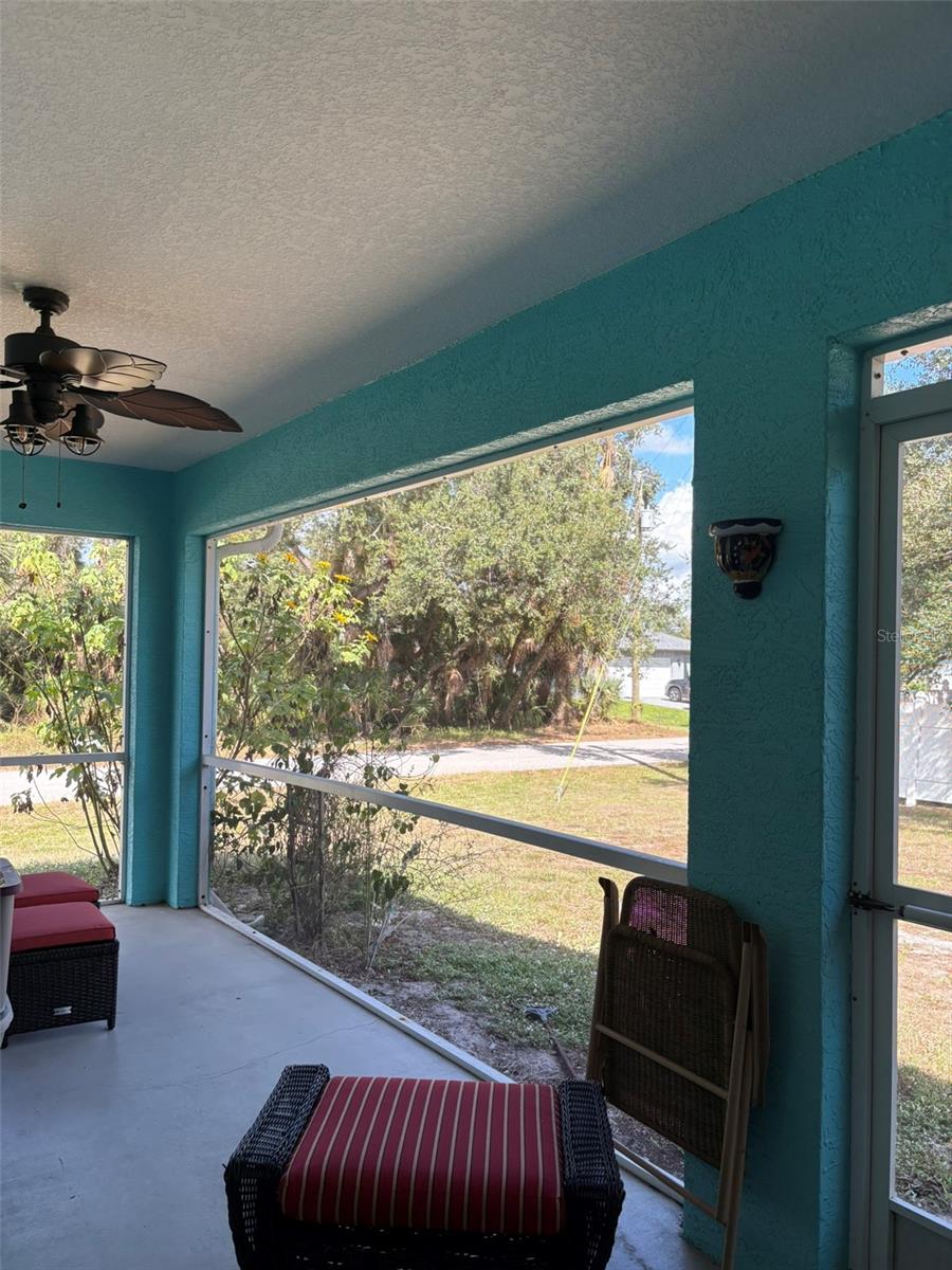 16507 CHAMBERLAIN BLVD, PORT CHARLOTTE, FL, 33954