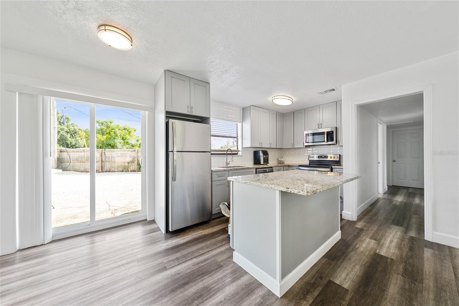 635 YUCATAN DR, ORLANDO, FL, 32807