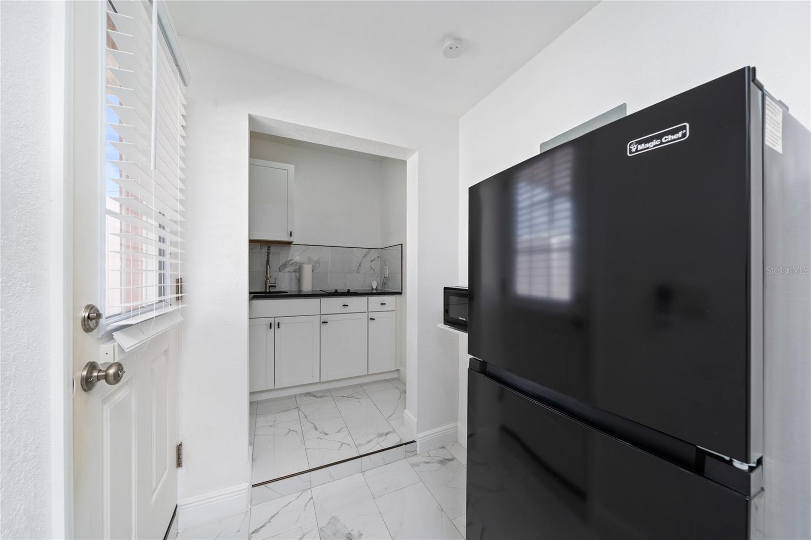 635 YUCATAN DR, ORLANDO, FL, 32807