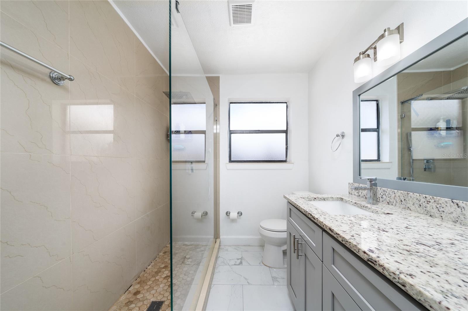 635 YUCATAN DR, ORLANDO, FL, 32807