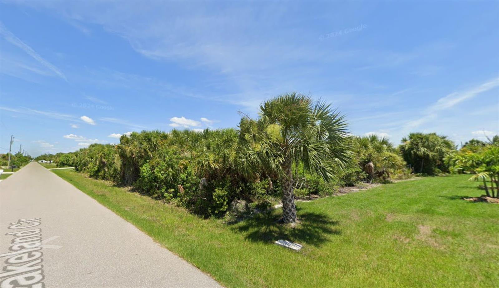 15225 LAKELAND CIR, PORT CHARLOTTE, FL, 33981