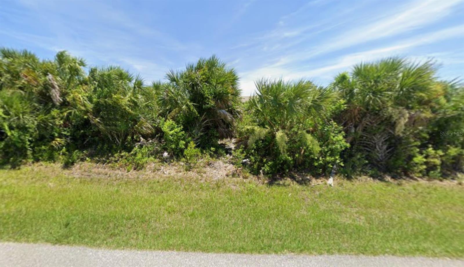 15225 LAKELAND CIR, PORT CHARLOTTE, FL, 33981