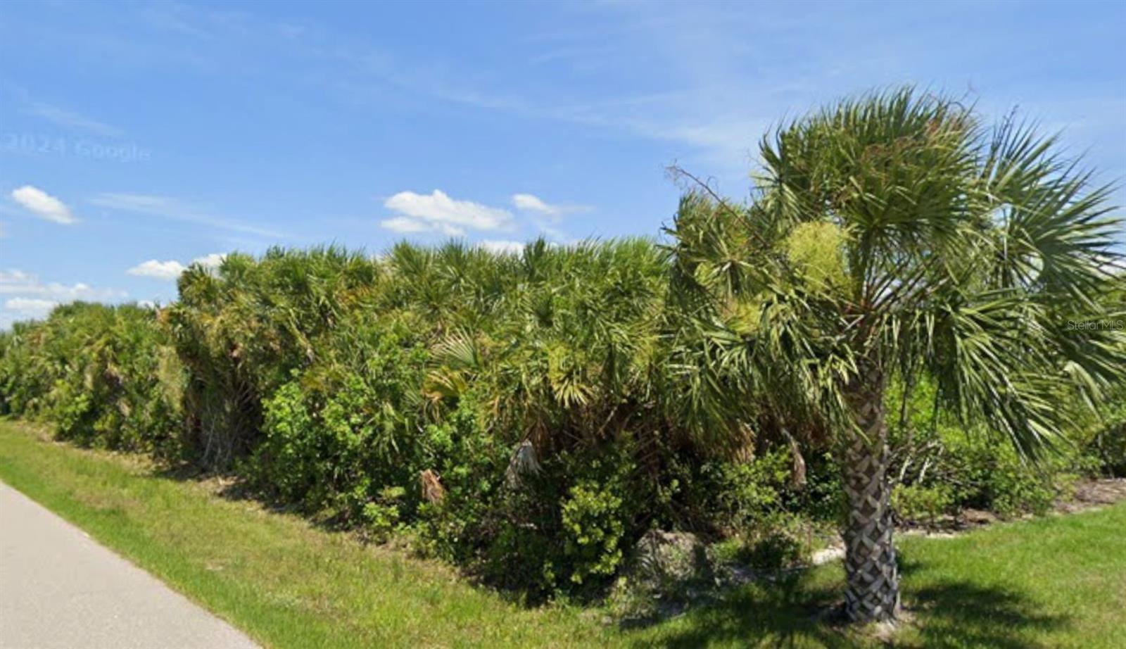 15225 LAKELAND CIR, PORT CHARLOTTE, FL, 33981