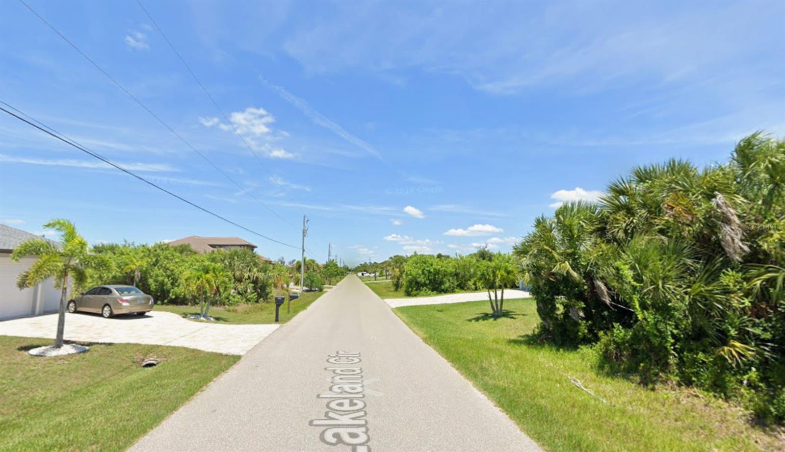 15225 LAKELAND CIR, PORT CHARLOTTE, FL, 33981