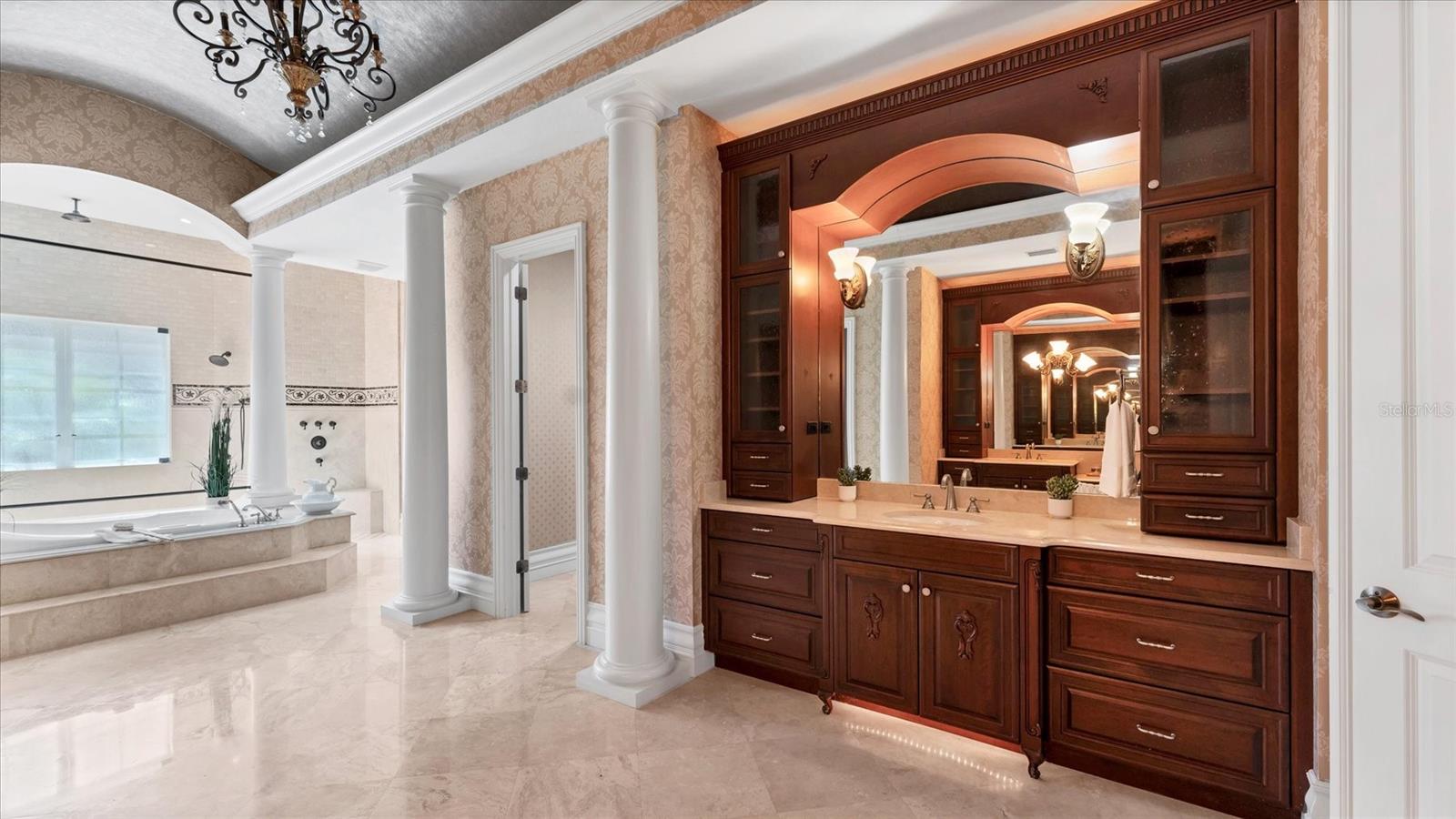 A4669881 Property Photo