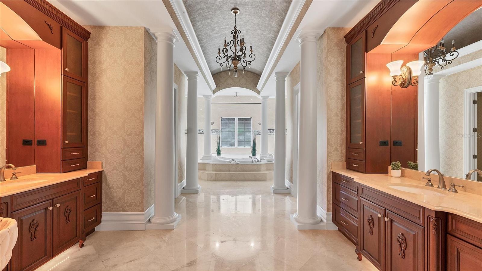 A4669881 Property Photo