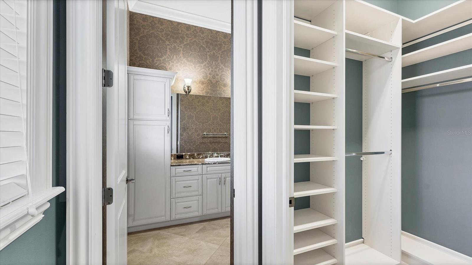 A4669881 Property Photo