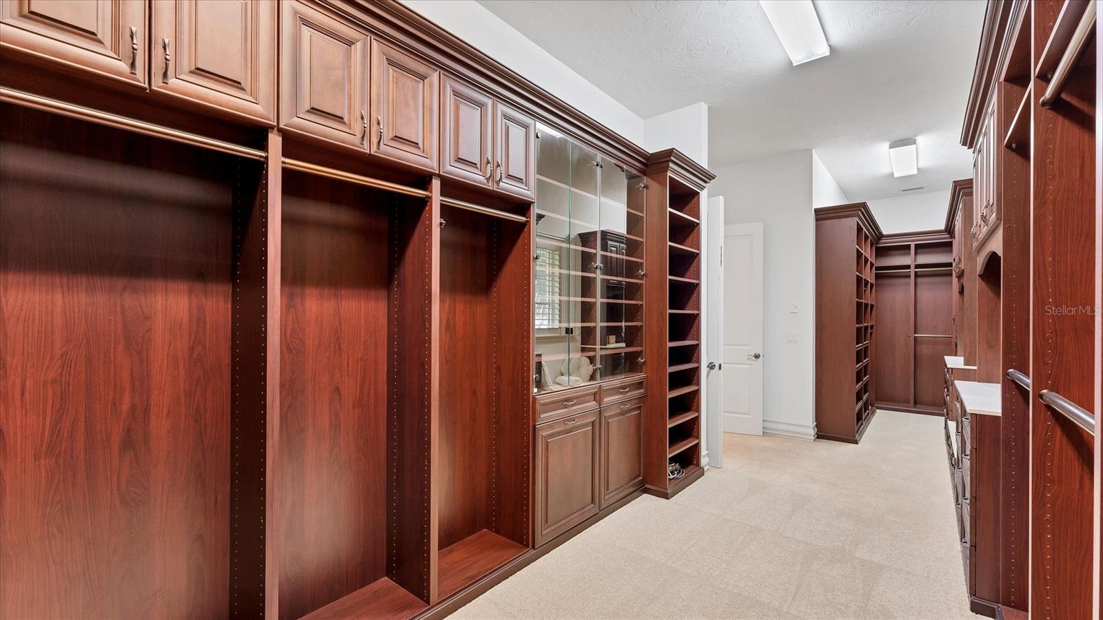 A4669881 Property Photo