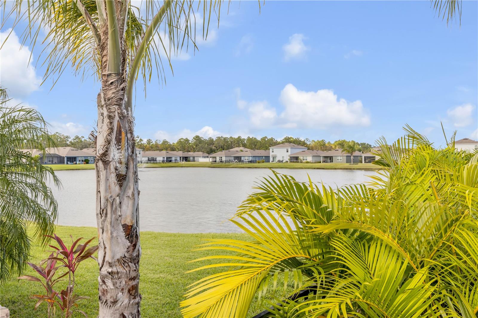 206 VENETIAN PALMS BLVD, NEW SMYRNA BEACH, FL, 32168