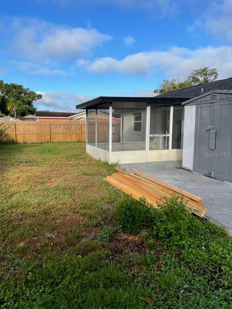 10106 ROYAL ACRES CT, TAMPA, FL, 33615