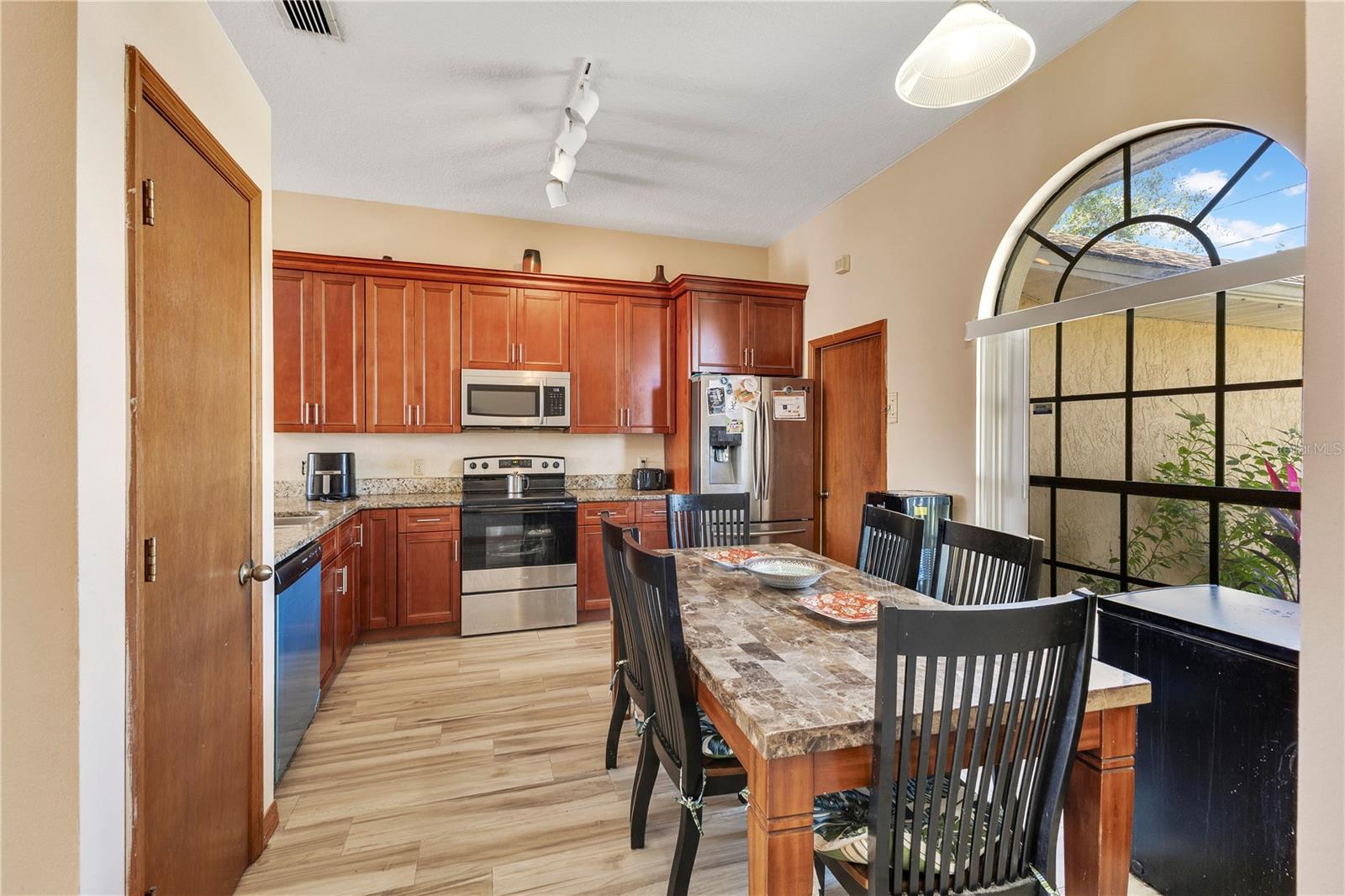 887 ADOUR DR, KISSIMMEE, FL, 34759