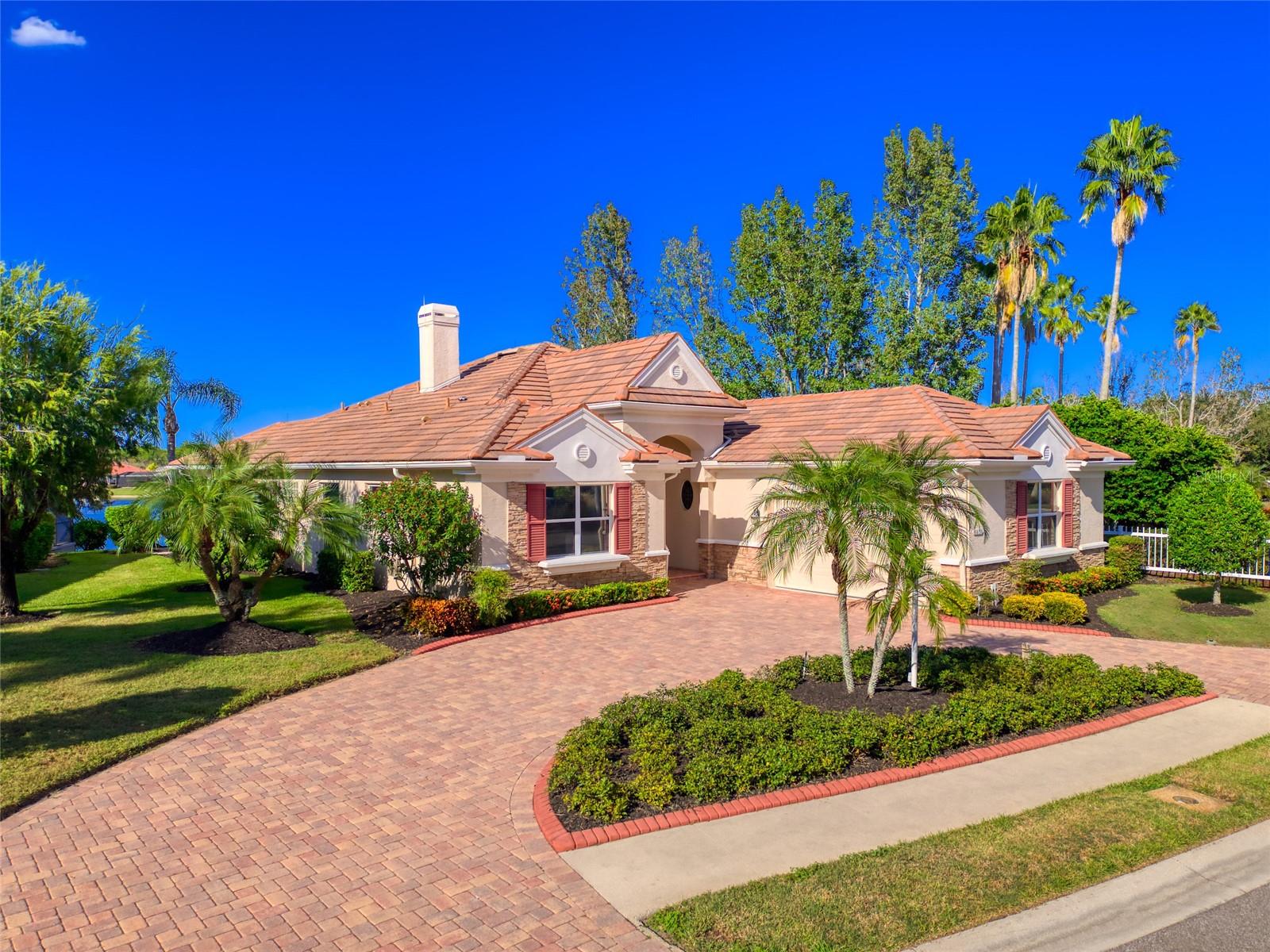 6631 WATERS EDGE WAY, LAKEWOOD RANCH, FL, 34202