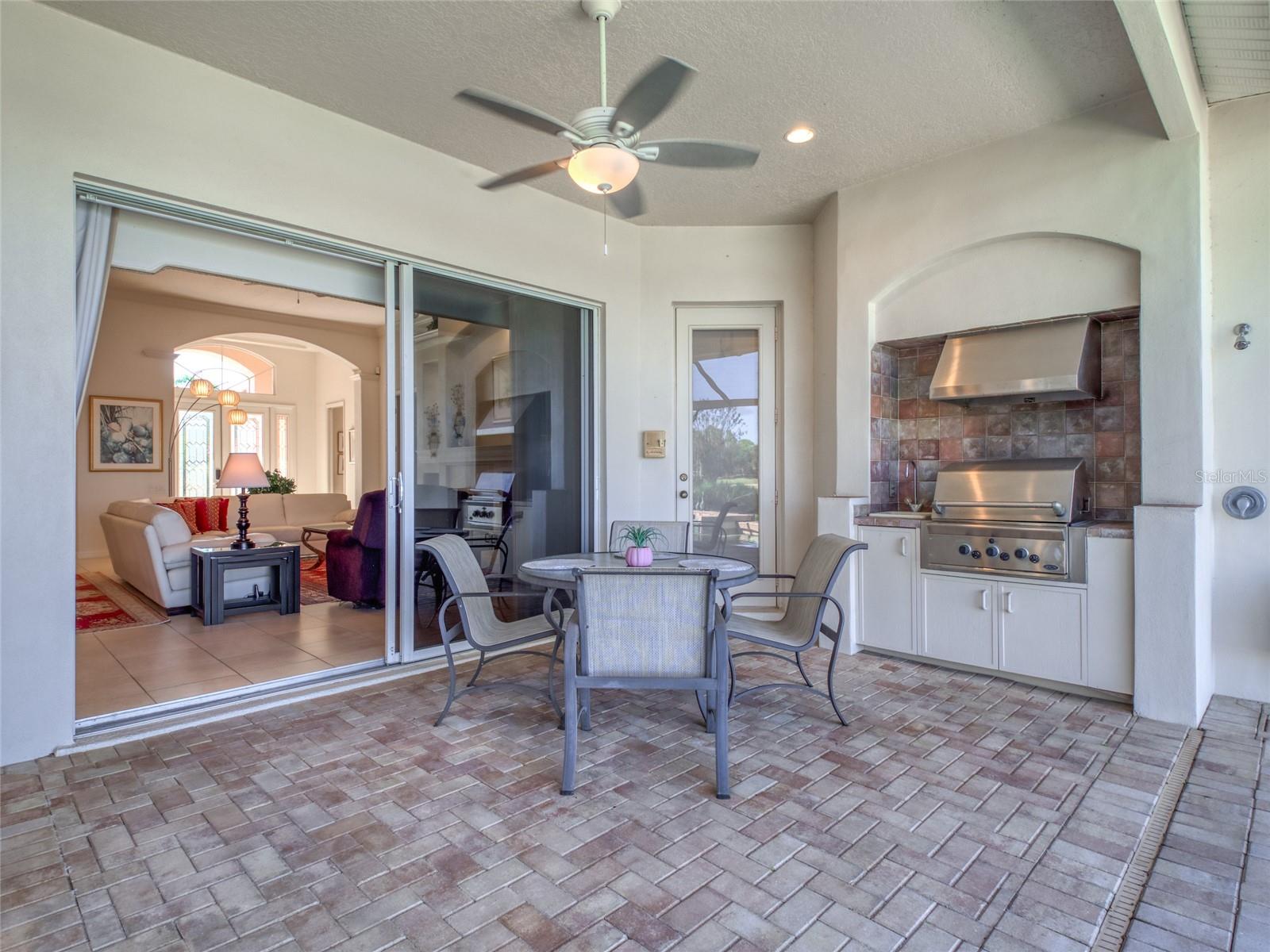 6631 WATERS EDGE WAY, LAKEWOOD RANCH, FL, 34202