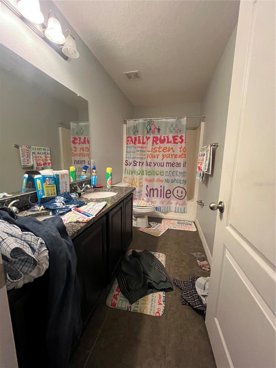 13331 WATERFORD CASTLE DR, DADE CITY, FL, 33525