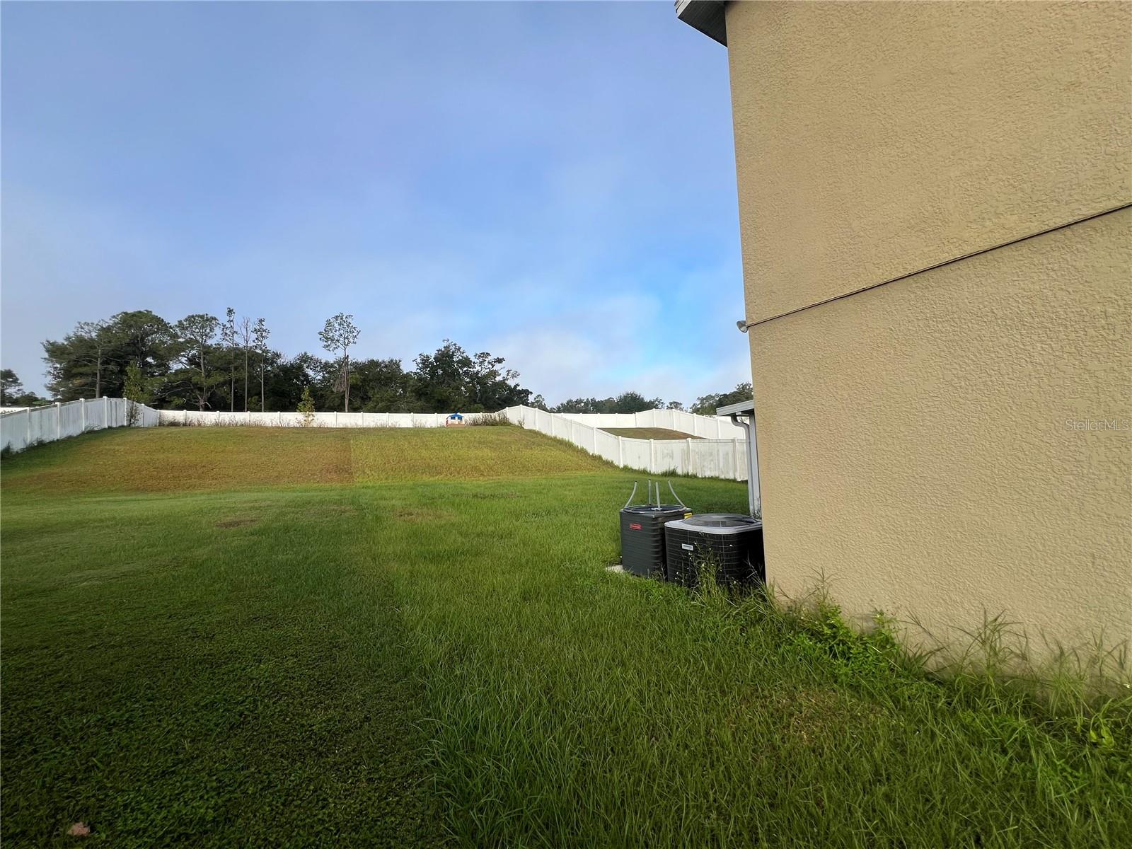 13331 WATERFORD CASTLE DR, DADE CITY, FL, 33525