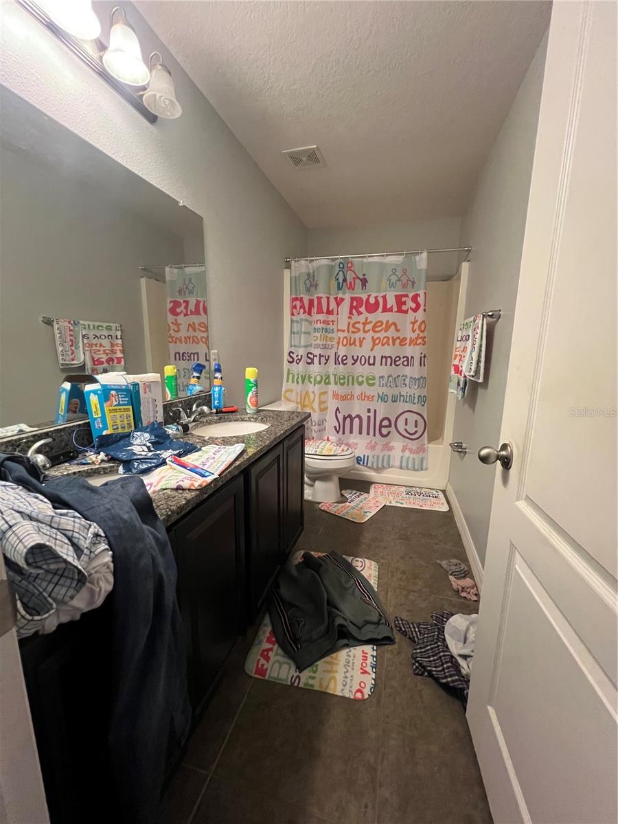 13331 WATERFORD CASTLE DR, DADE CITY, FL, 33525