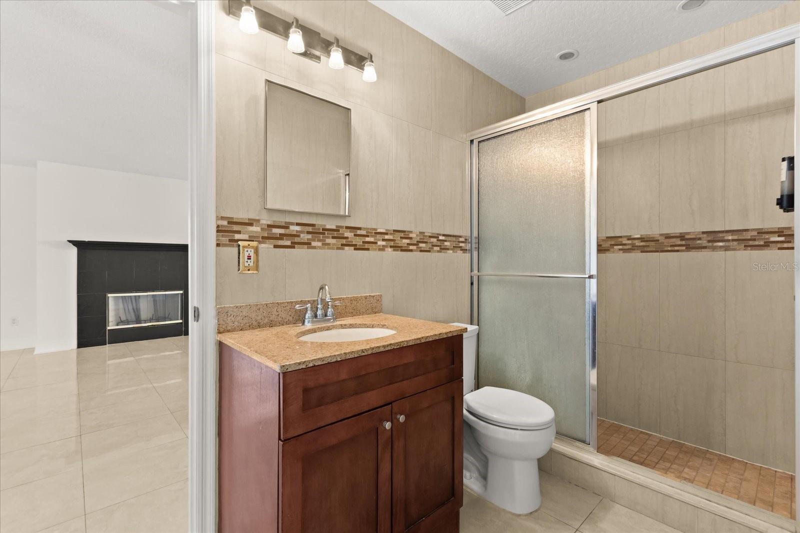 821 EASTCLIFFE CT, ORLANDO, FL, 32828