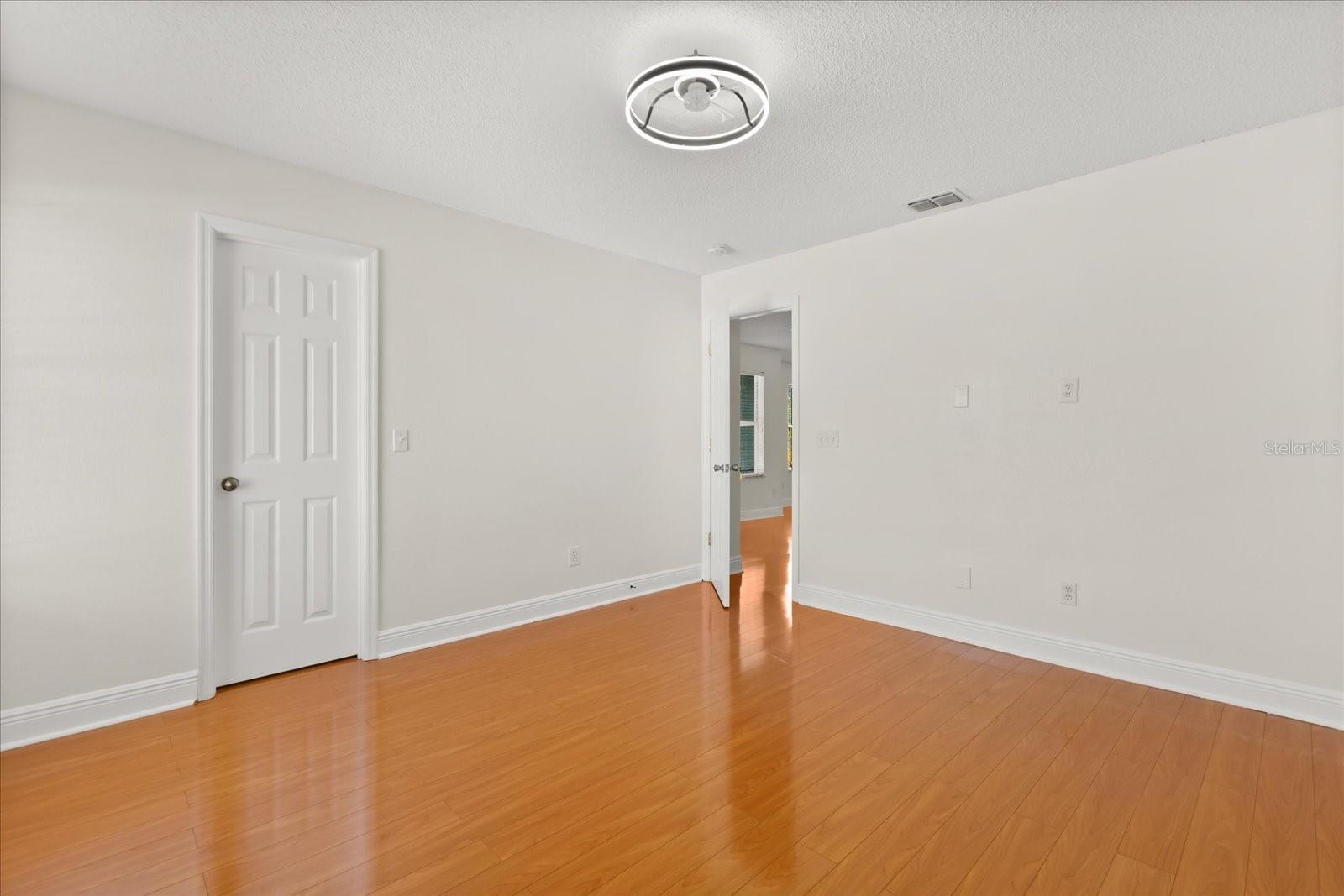 821 EASTCLIFFE CT, ORLANDO, FL, 32828