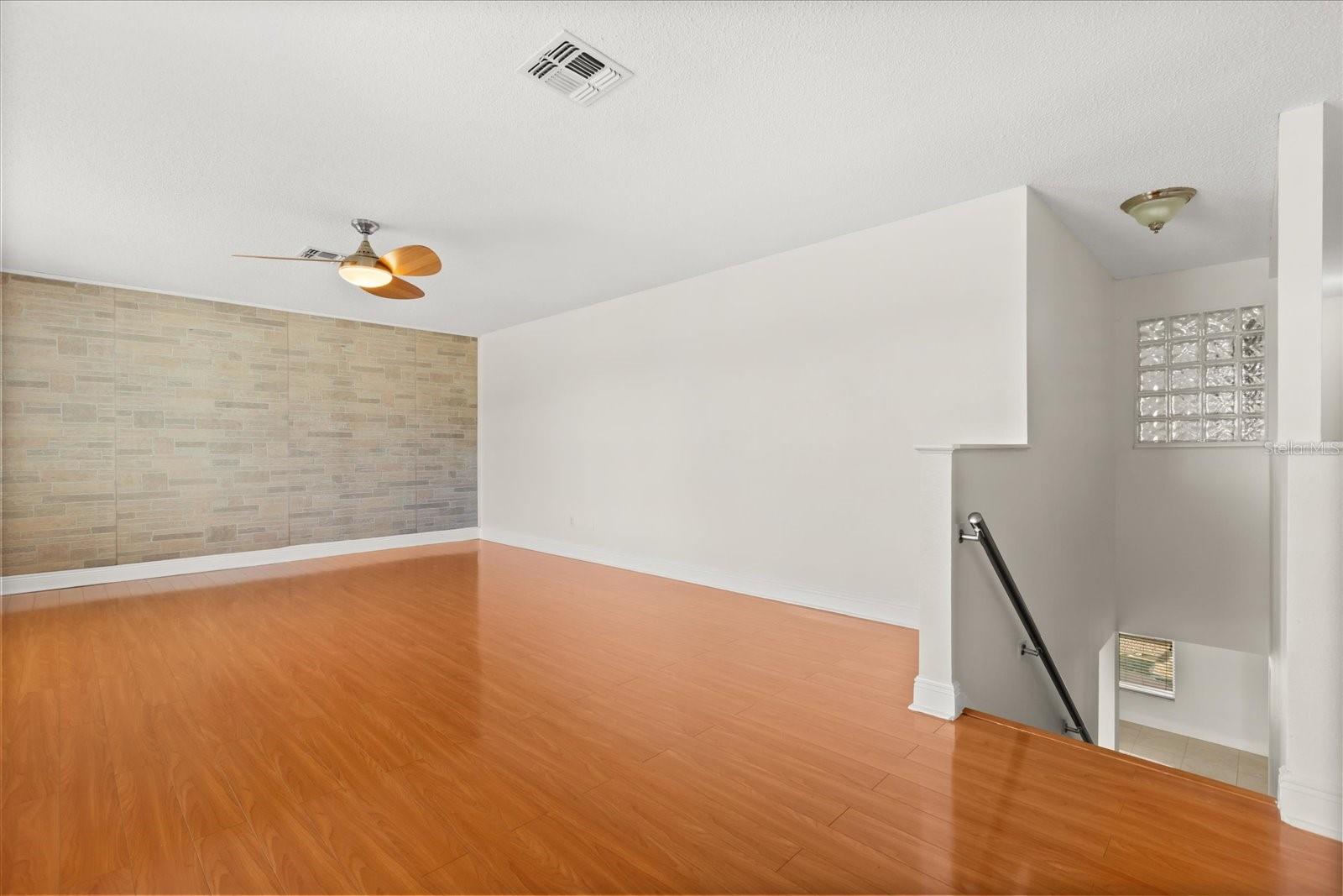 821 EASTCLIFFE CT, ORLANDO, FL, 32828