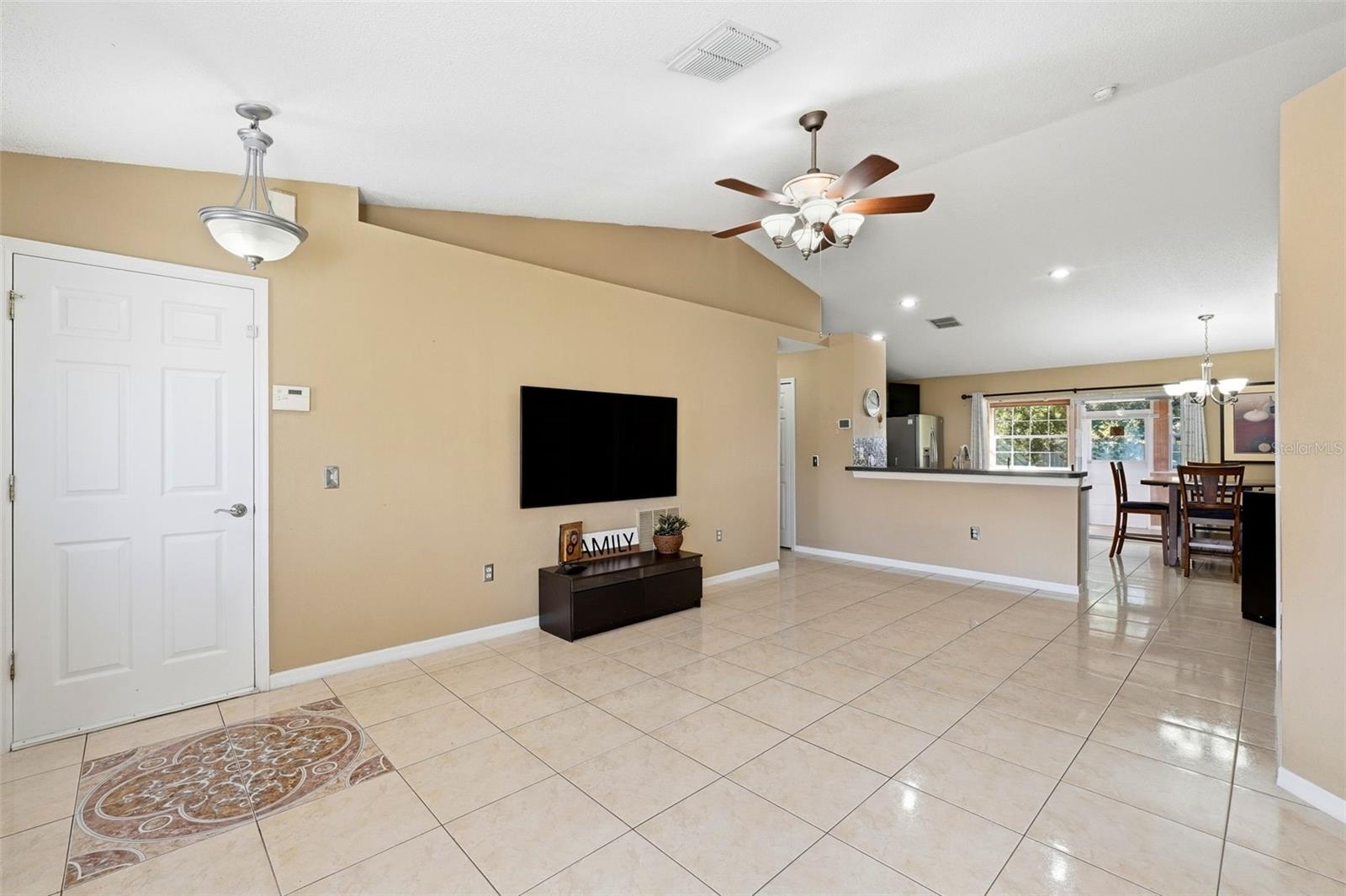 904 SAN CARLOS WAY, KISSIMMEE, FL, 34758