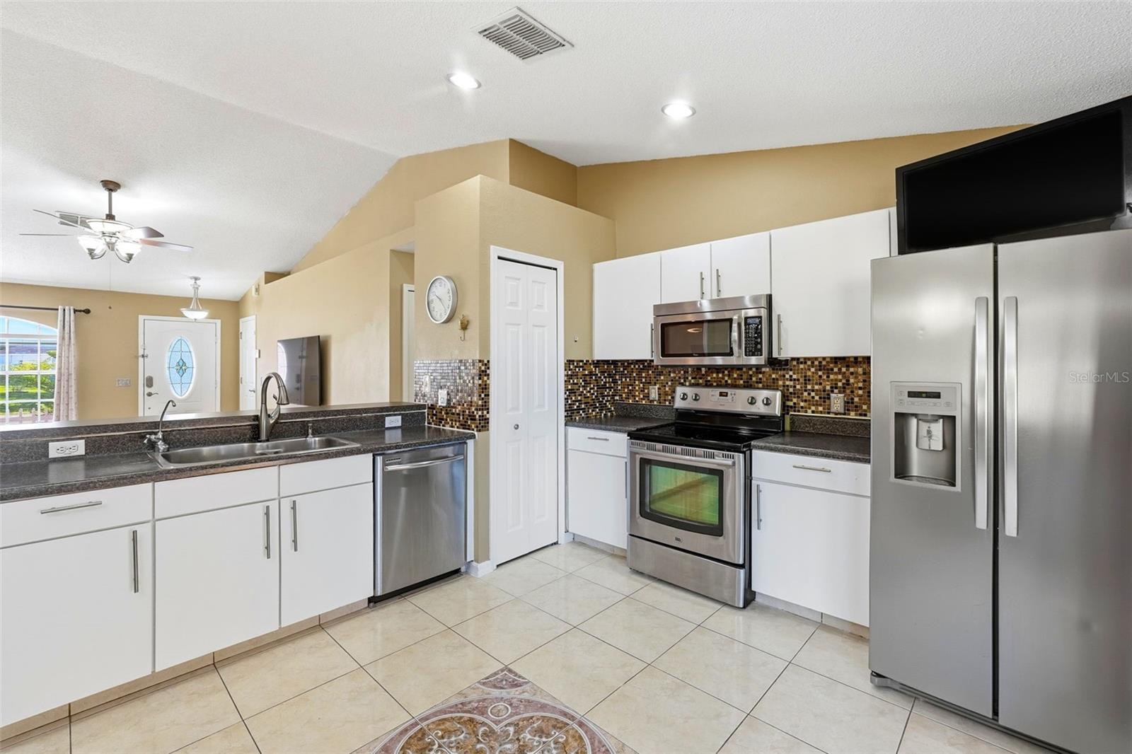 904 SAN CARLOS WAY, KISSIMMEE, FL, 34758