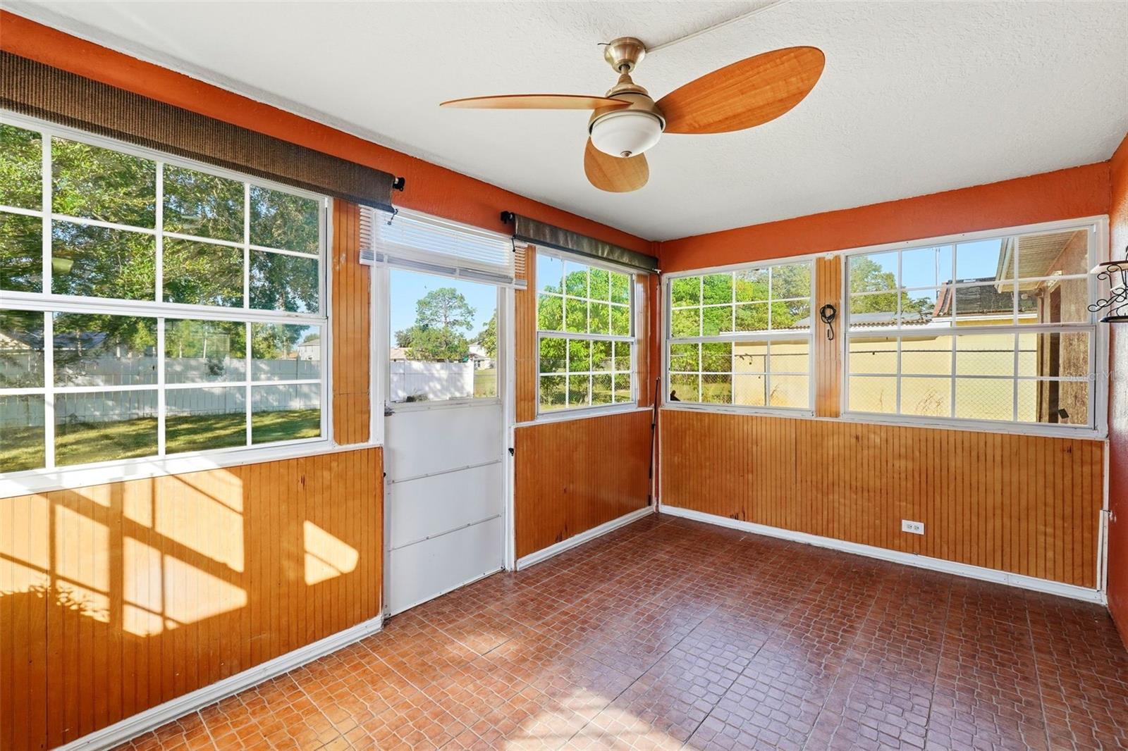 904 SAN CARLOS WAY, KISSIMMEE, FL, 34758